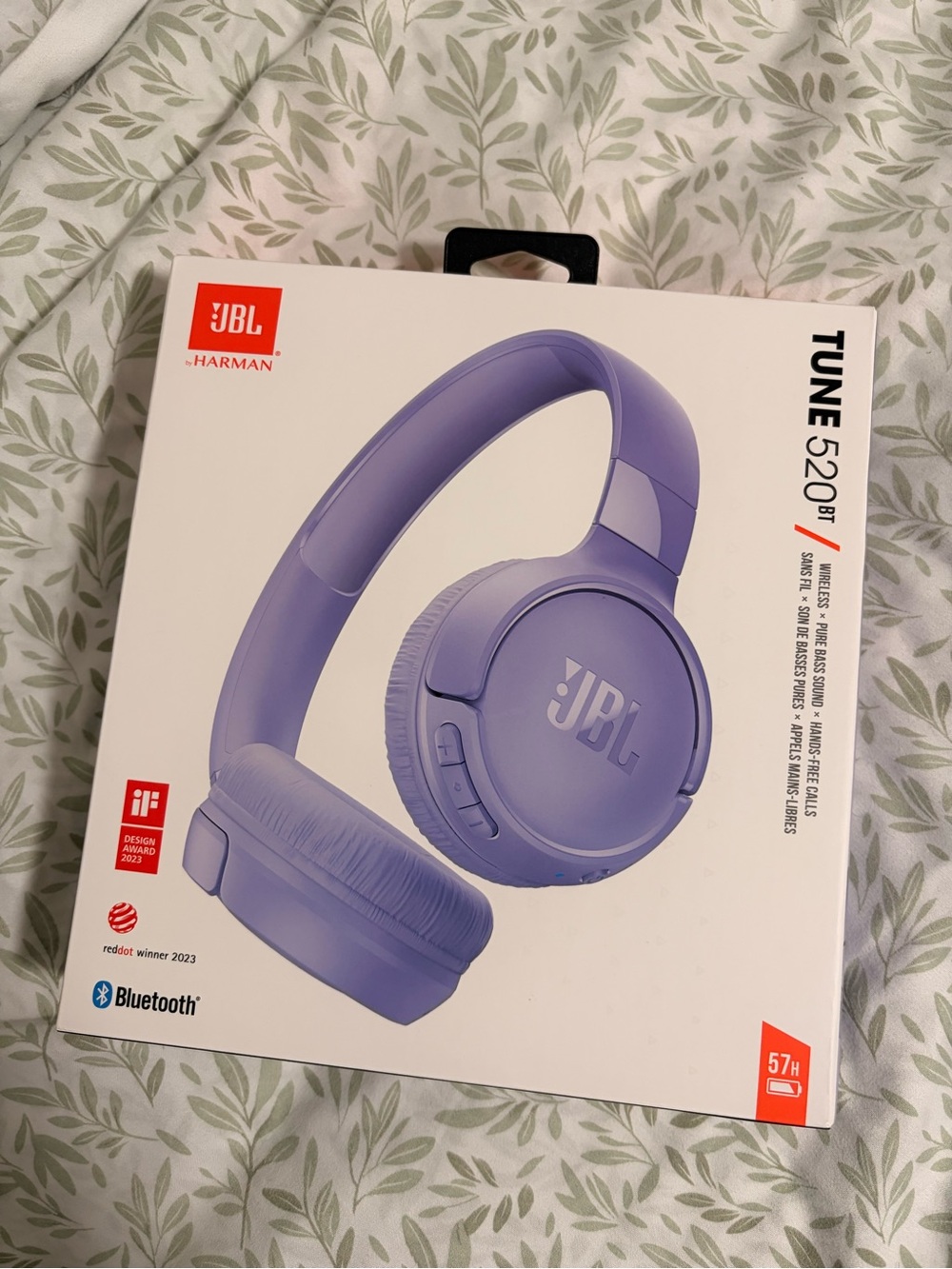 JBL Purple Wireless Over-Ear Headphones - Tune 520BT